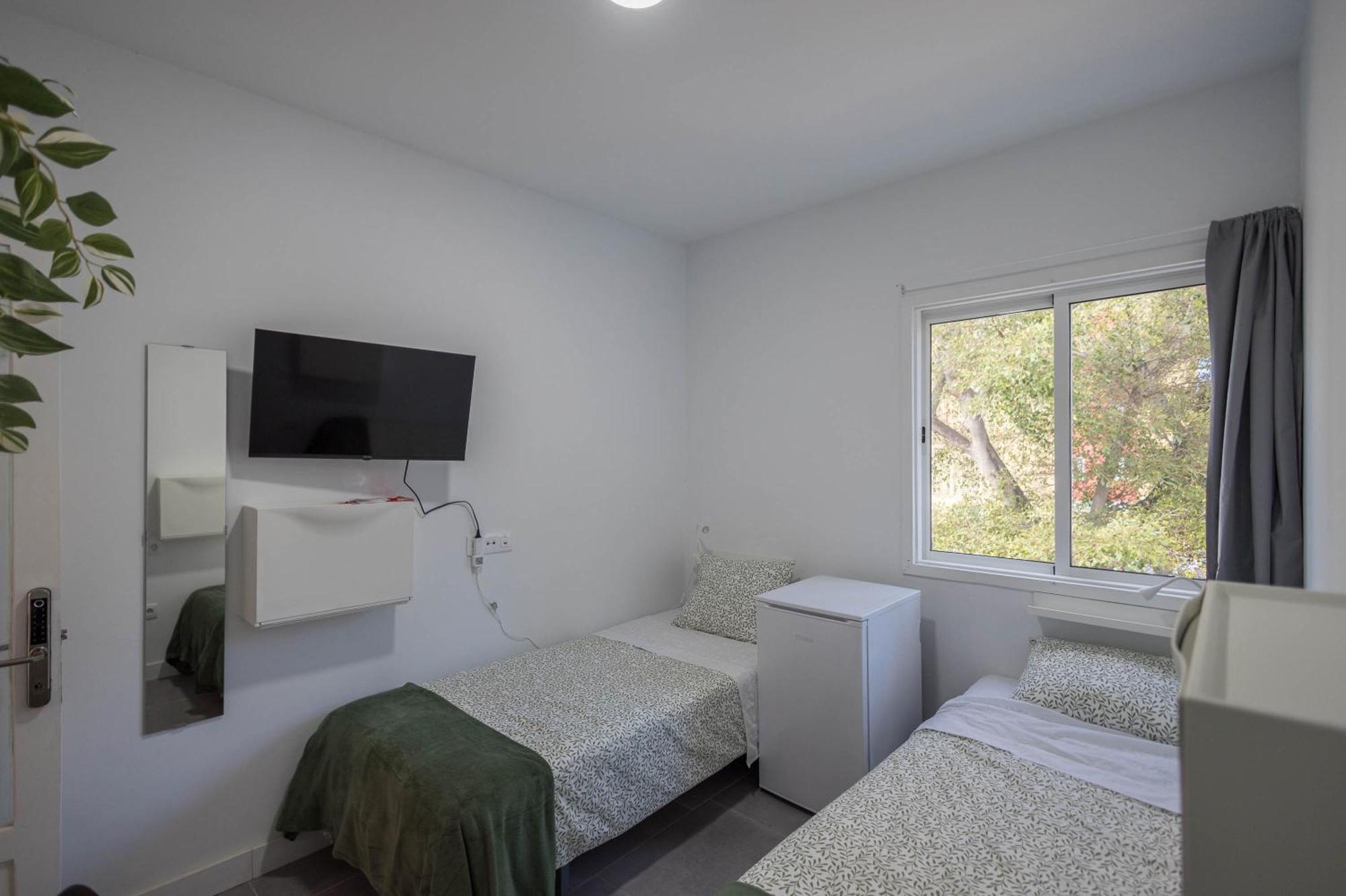 Coliving Mol-terrace, En-suite Bathroom, Fridge & Tv Gjestgiverier