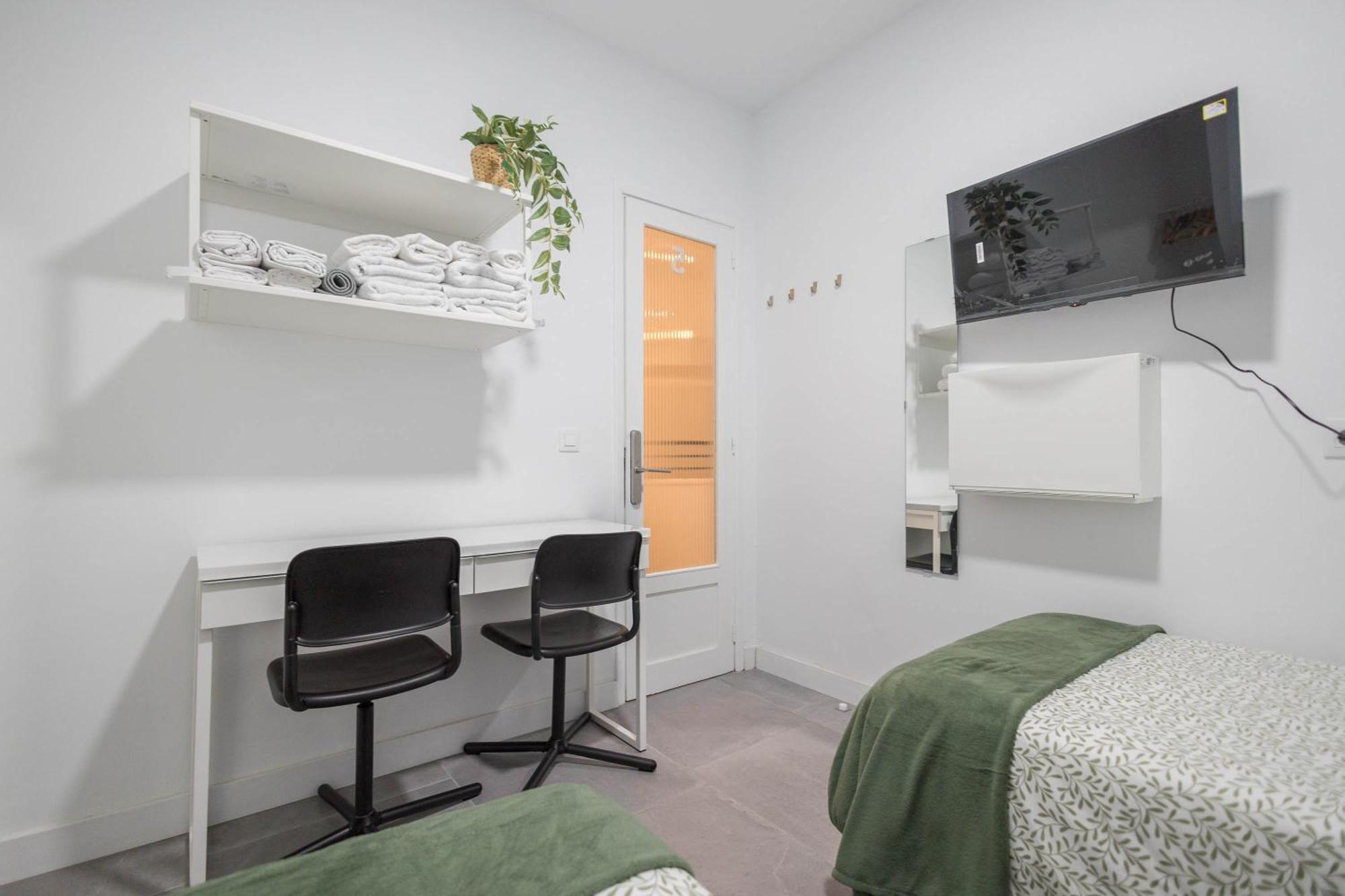 Coliving Mol-terrace, En-suite Bathroom, Fridge & Tv Gjestgiverier Las Palmas de Gran Canaria